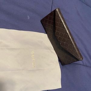 Gucci Eyeglass sunglass soft case brown embossed